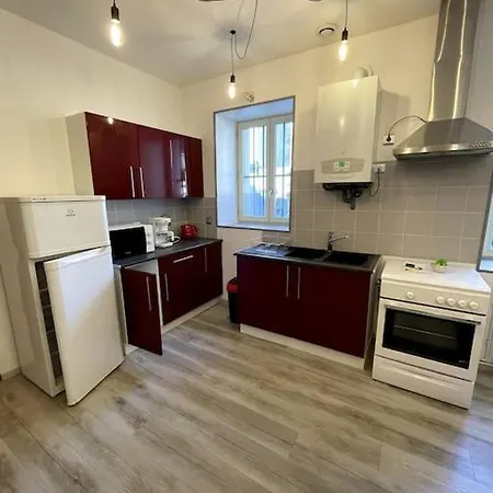 Apartment La Chapelle, Hyper Centre De Valence, Parking Gratuit A Proximite *